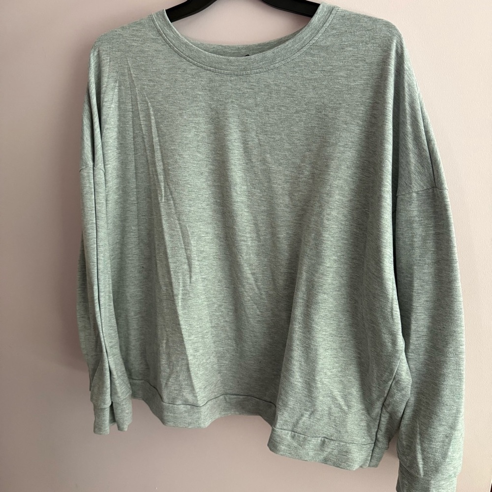SHEIN Gray Curve 4XL Tee